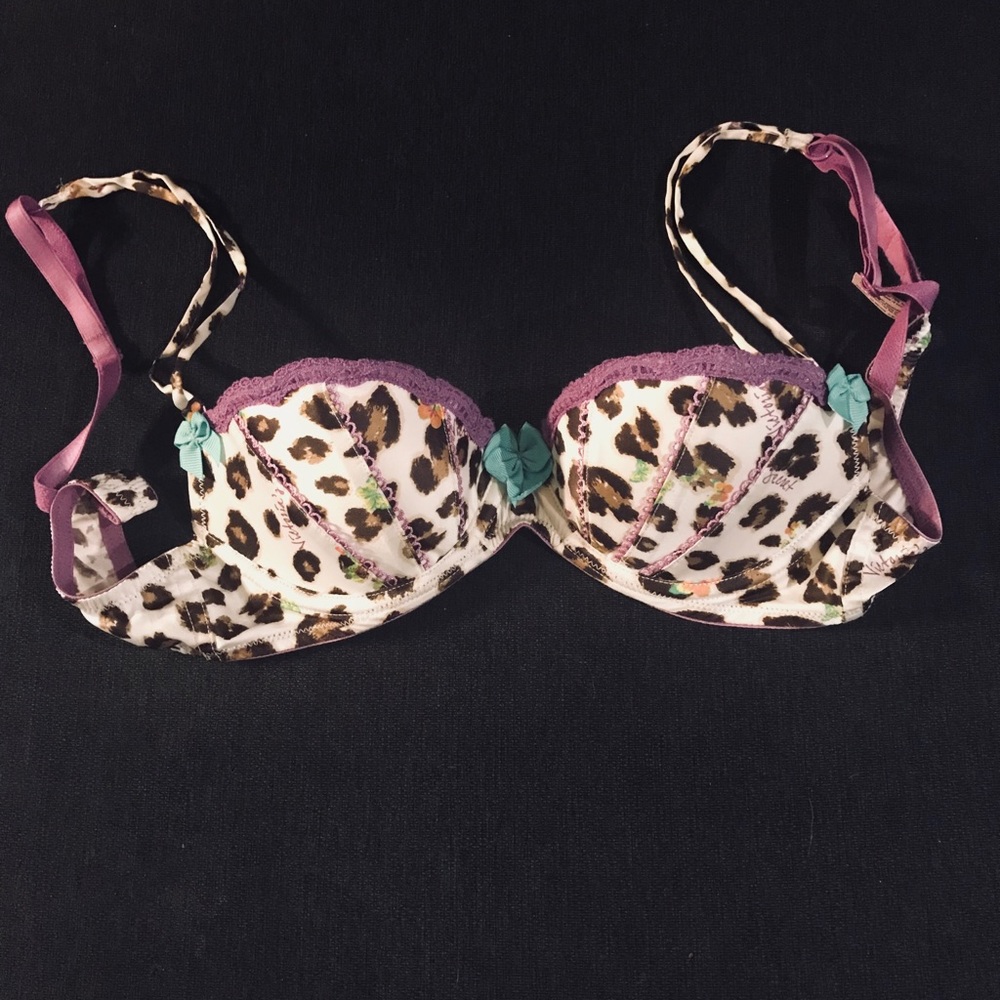 Victoria’s Secret cheetah print push up bra